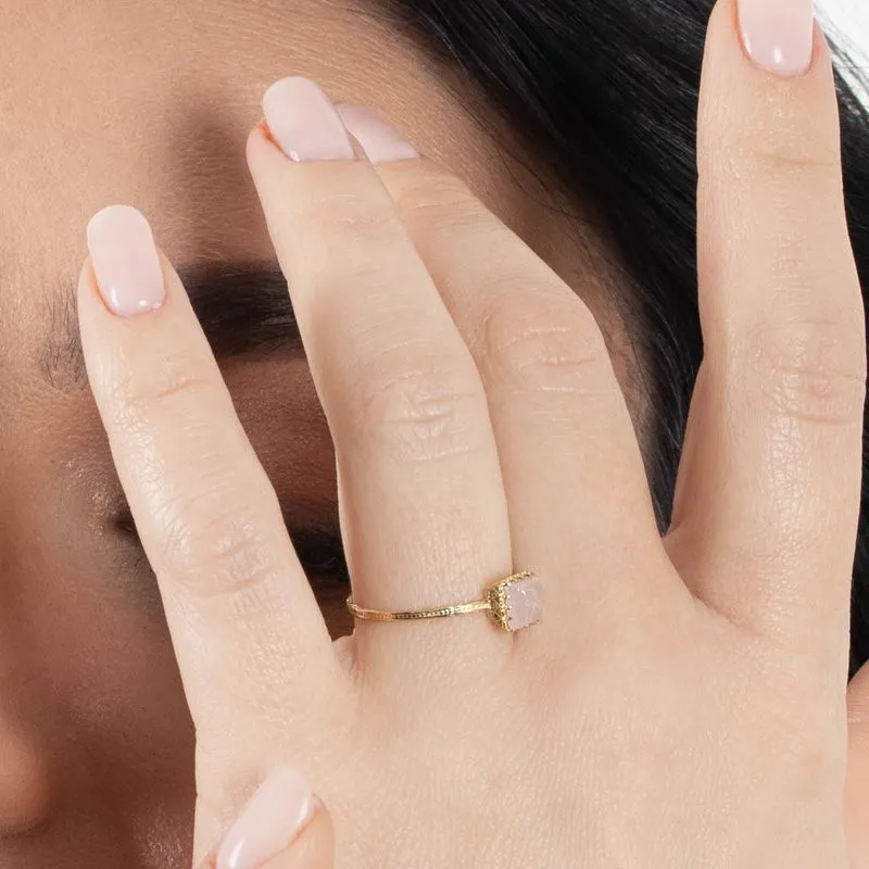 14K Gold Ring Square Inlaid With Pink Rose Quartz