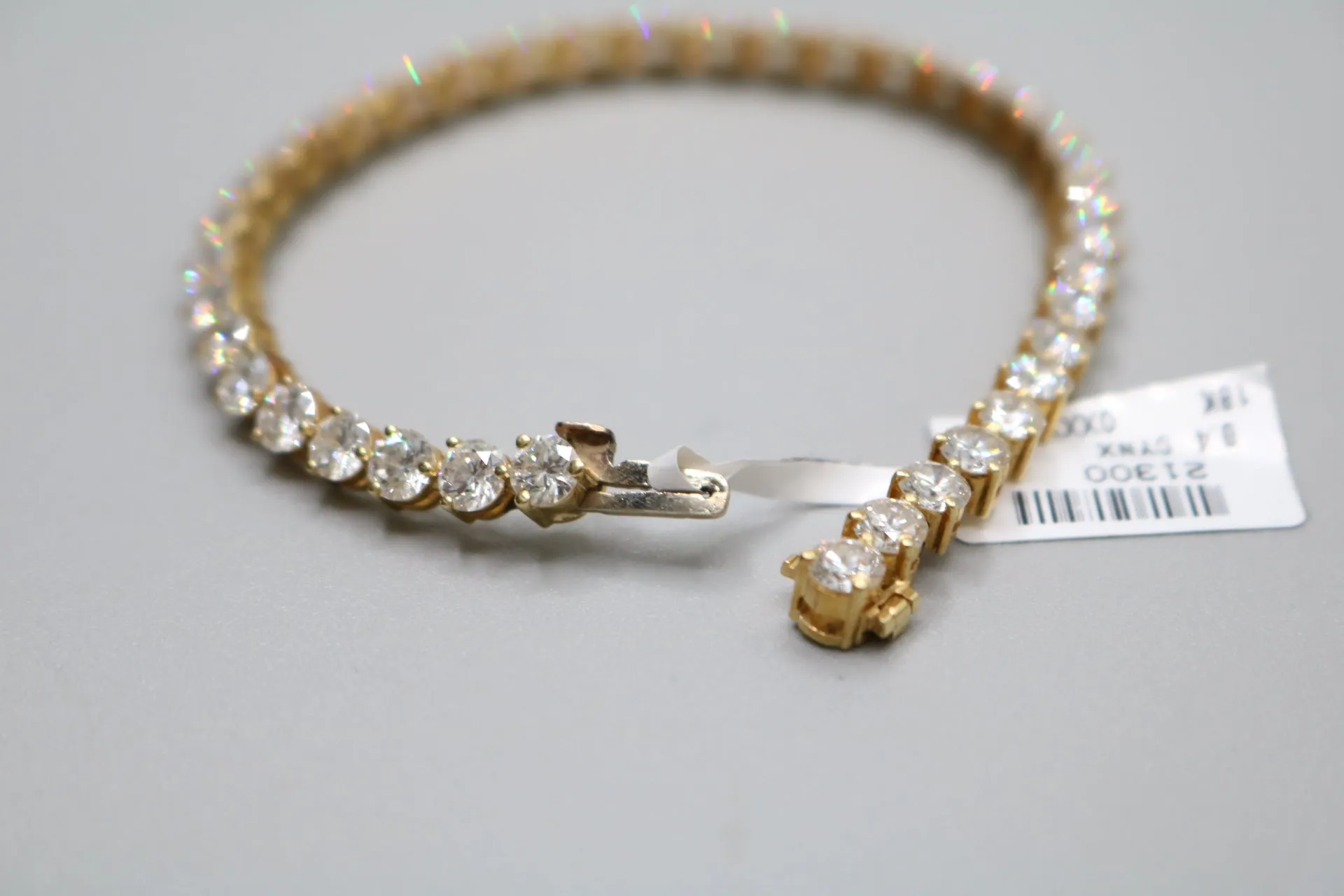 18K Yellow Gold Diamond Tennis Bracelet (10.30 CTTW) (Clearance!) (Local Purchase Only)