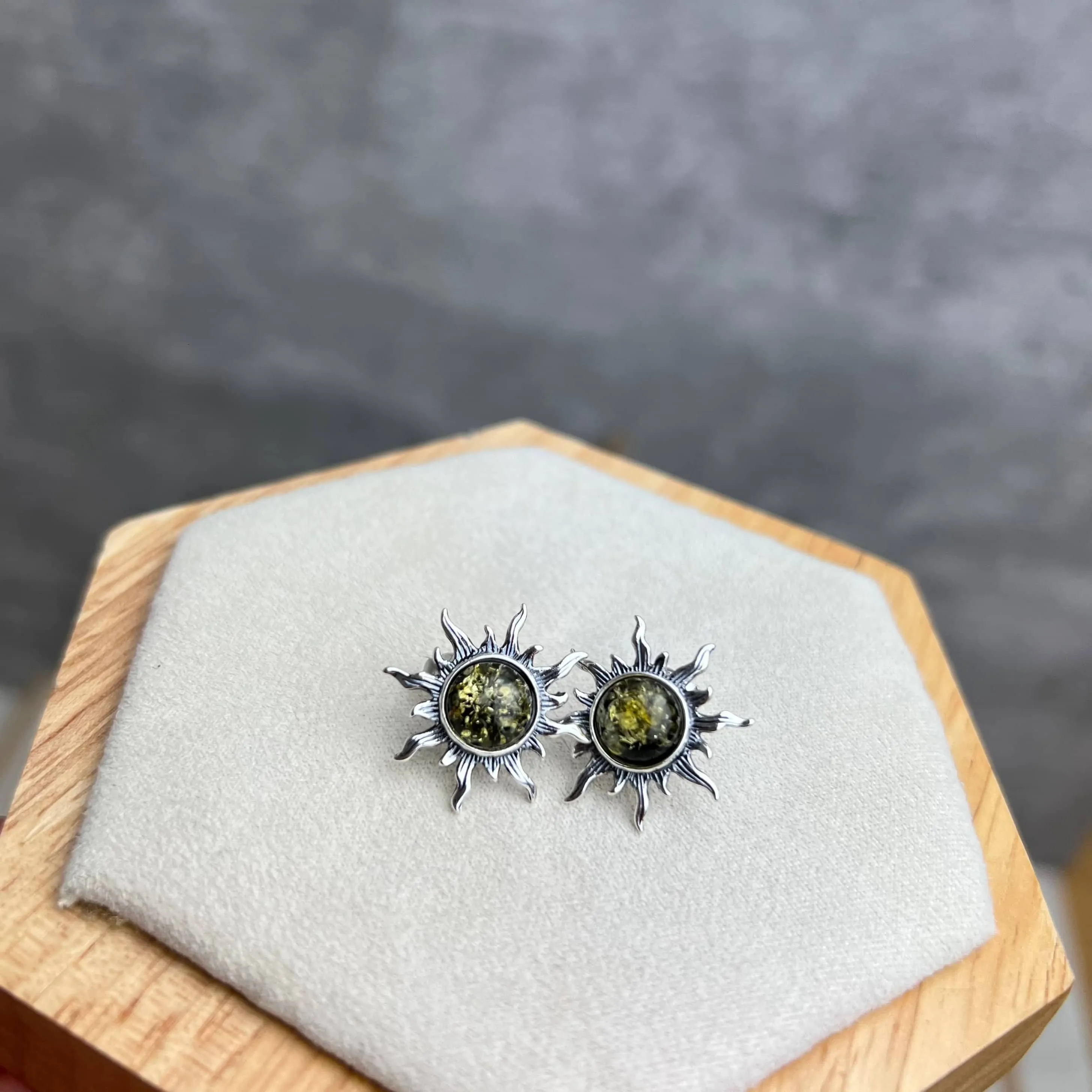 925 Sterling Silver & Baltic Amber Sun Stud Earrings 8222