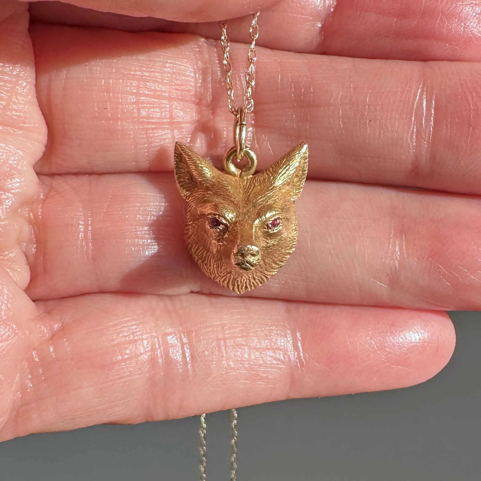 Antique 14K Gold Ruby Eye Fox Pendant Necklace