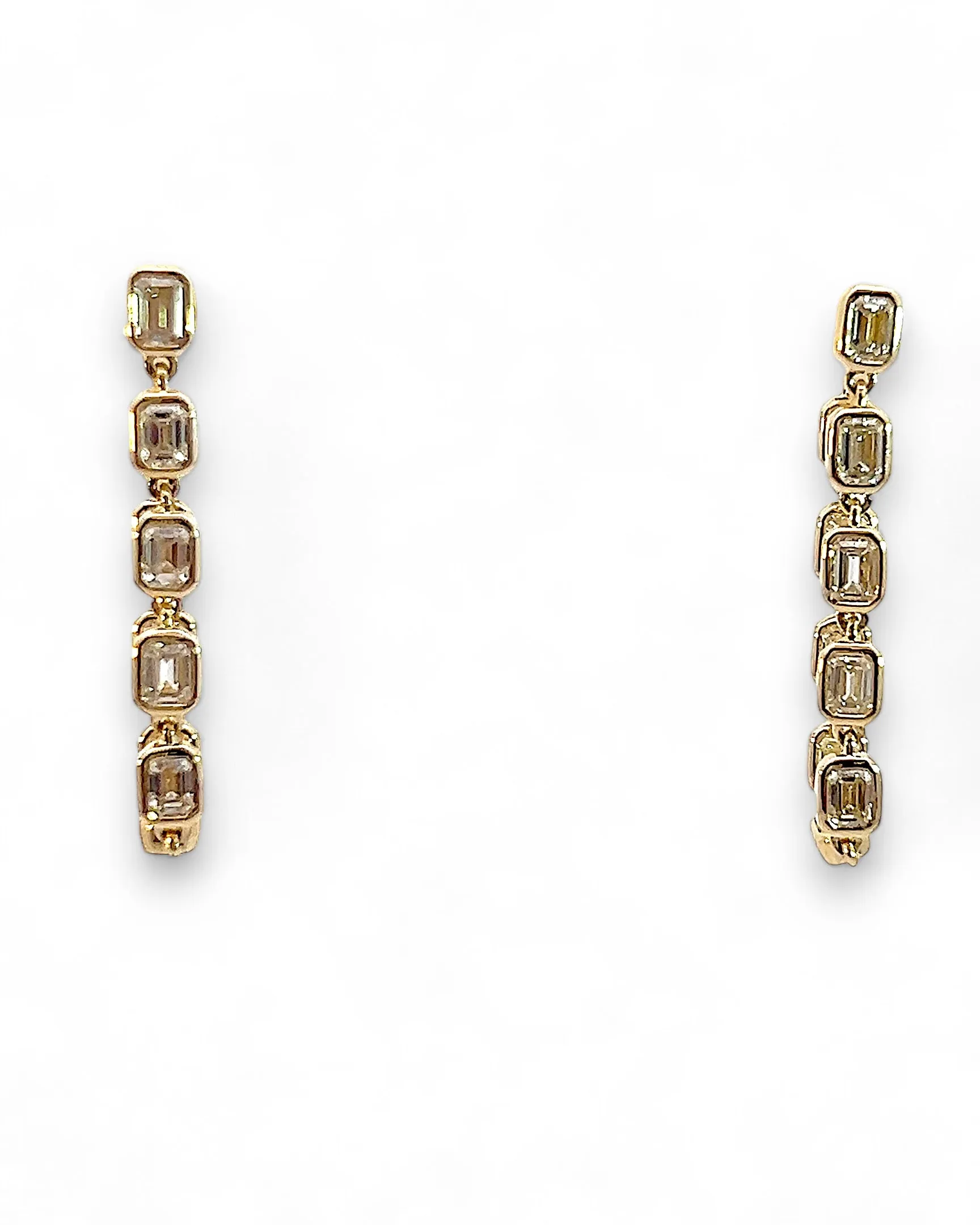 DIAMOND EMERALD CUT YELLOW GOLD FLEXIBLE HOOP EARRING