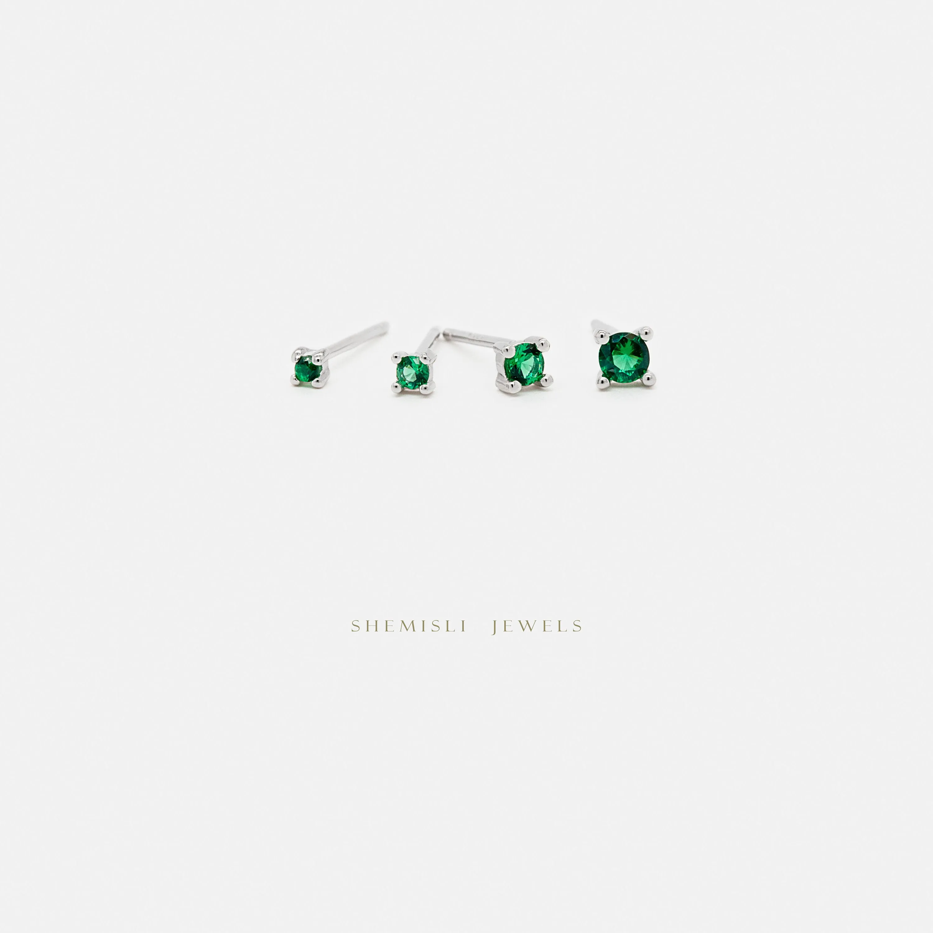 Emerald CZ Stud 1.5, 2, 2.5, 3mm Unisex, Gold, Silver SS222 SS086 SS180 SS087 Butterfly End, SS467 SS468 SS469 SS470 Screw Ball End (Type A)