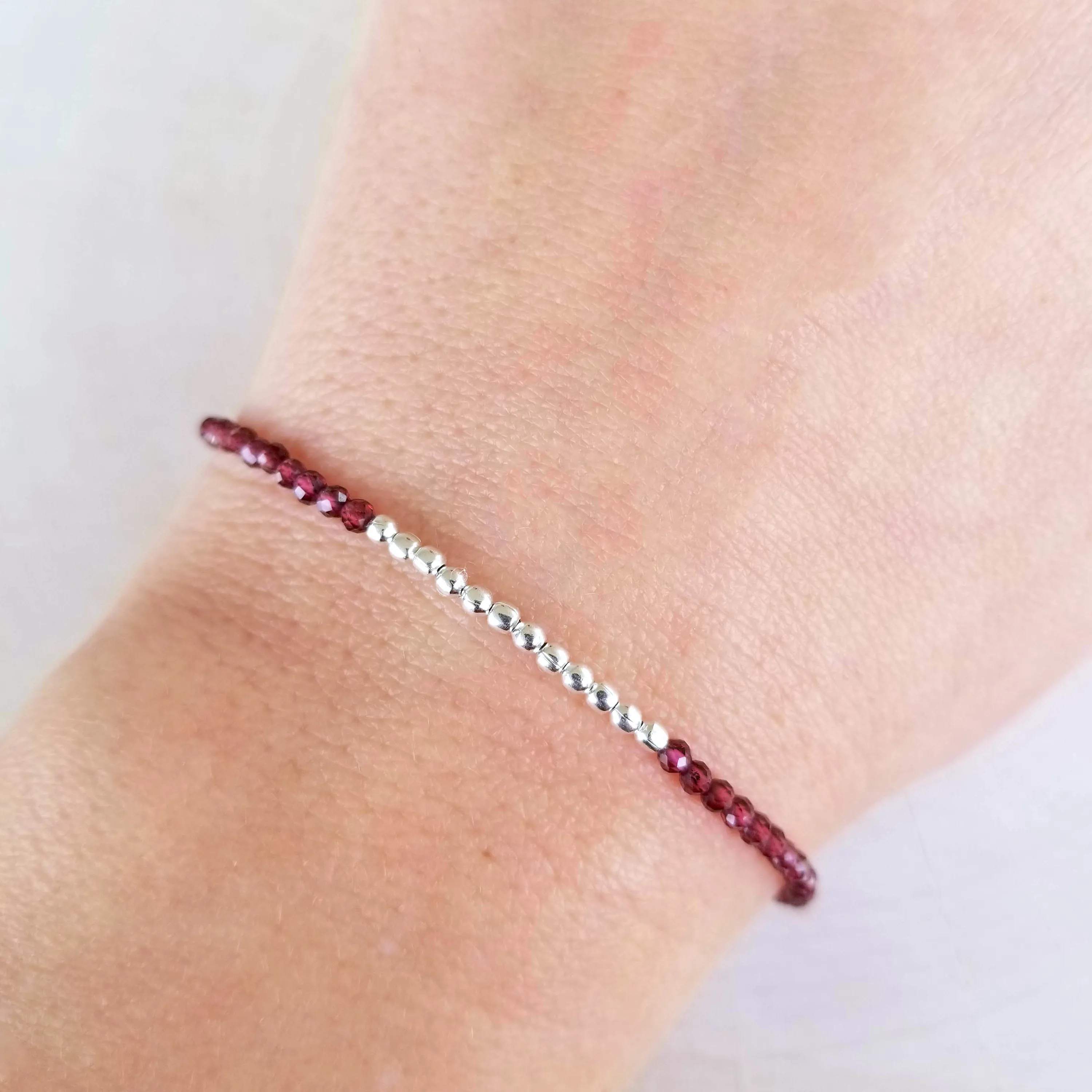 Essential Energy Bracelet - Garnet