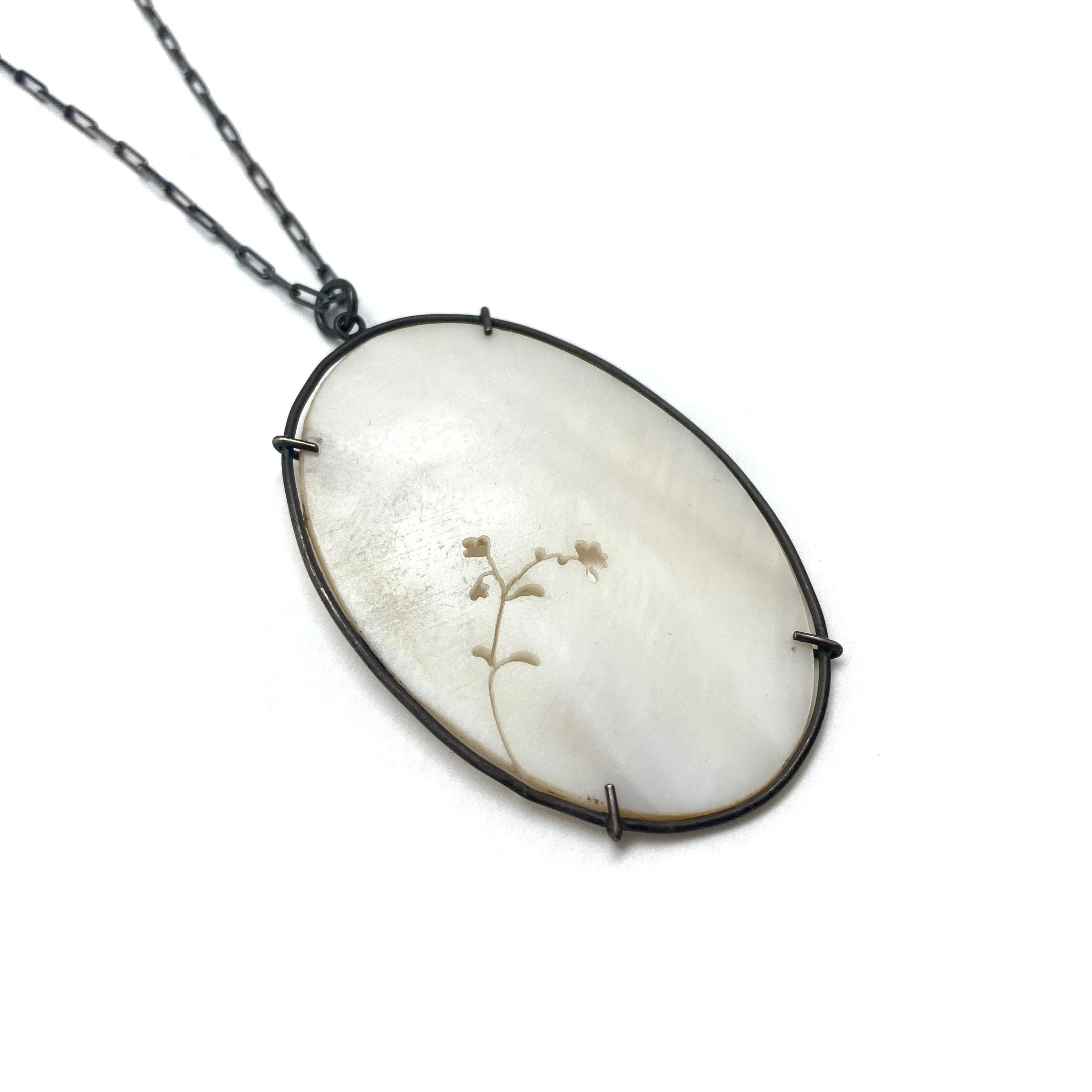 Faint Floral Necklace