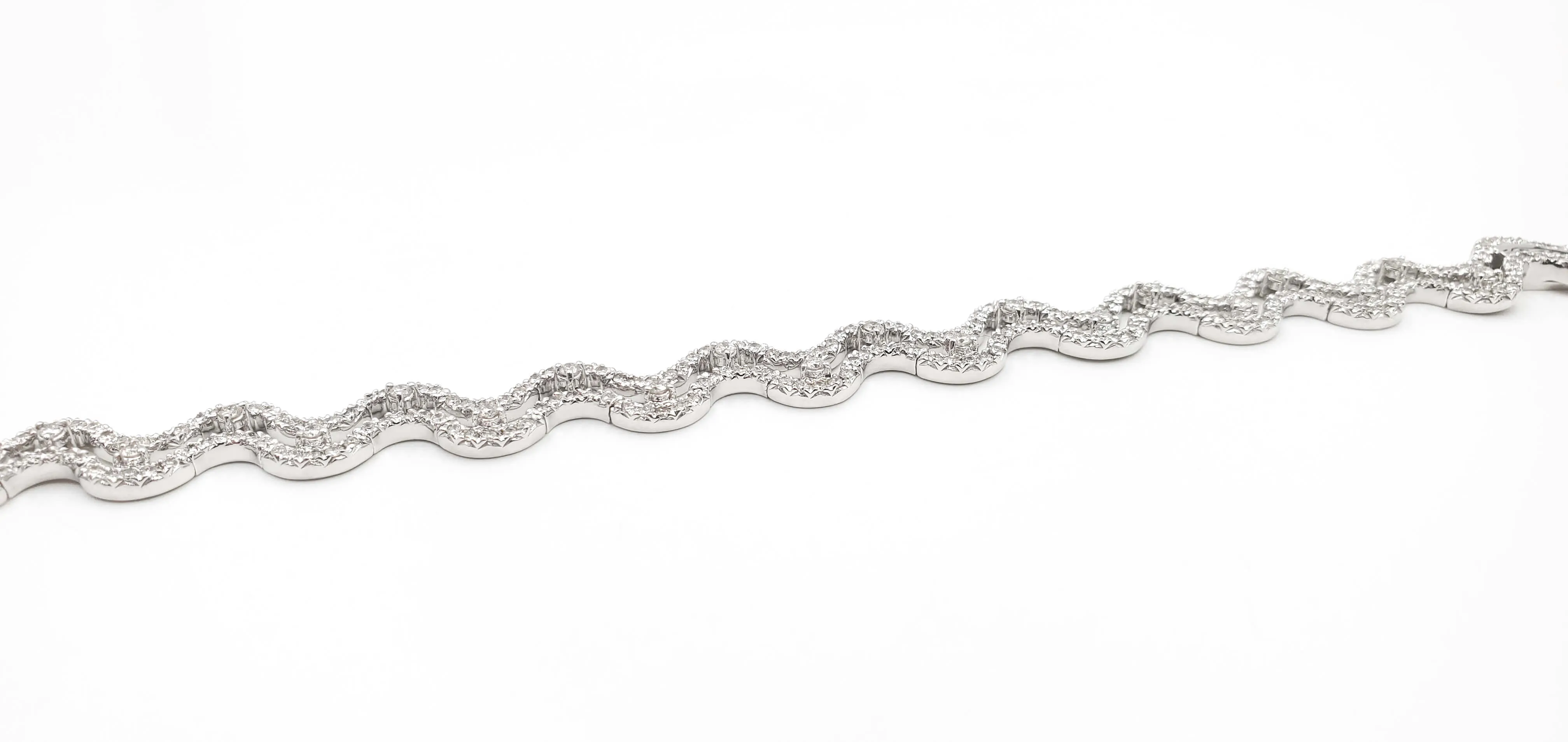 Ladies 14K White Gold Wave Design Diamond Bracelet