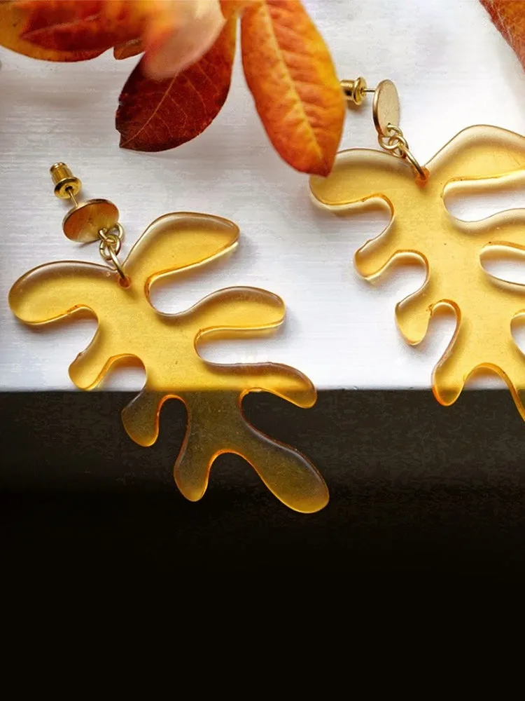 Matisse Leaf Earrings - Amber