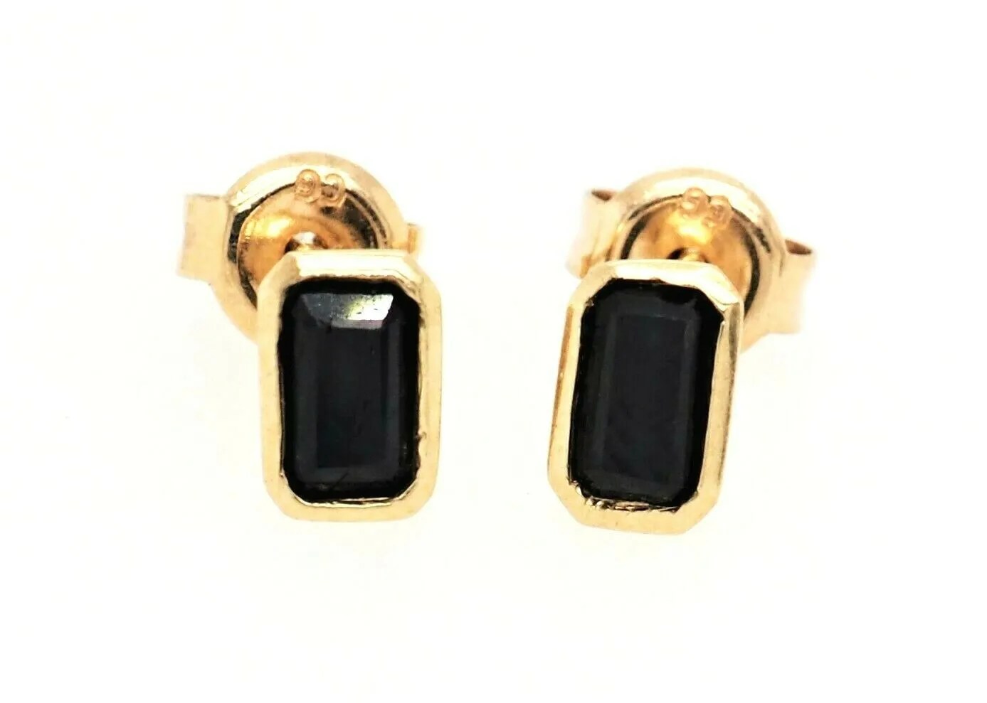 Sapphire & 9ct Yellow Gold Stud Earrings Fine Jewellery Pierced Ears