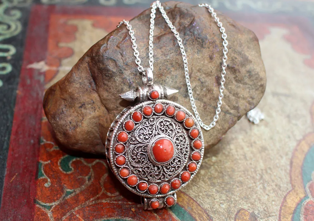 Silver Sterling Ghau Mantra Box Pendant with Coral Inlaid