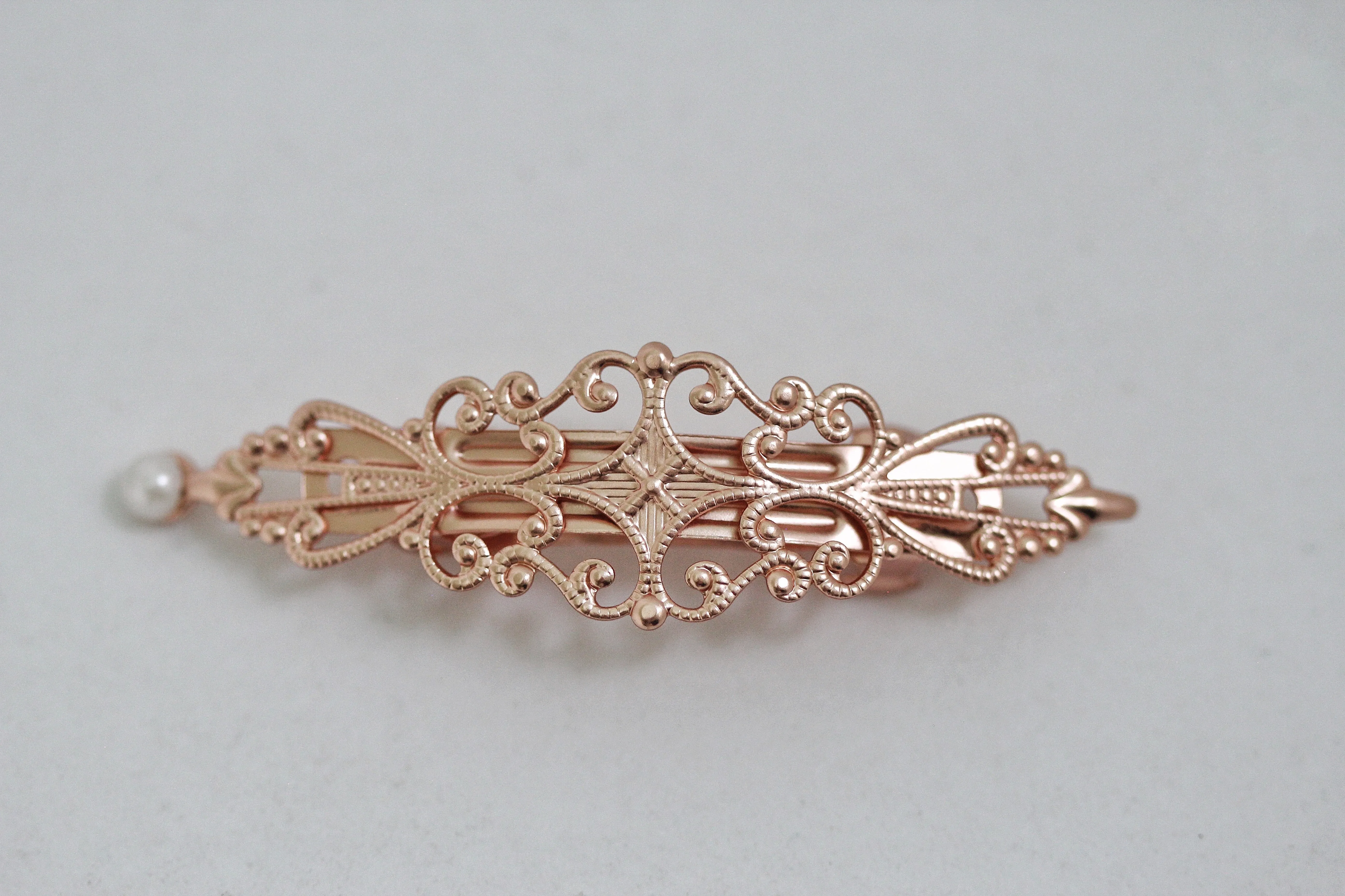 Small Lace Marquise Clip